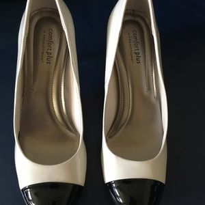 Patent leather shoes